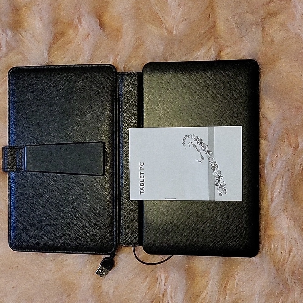 Android Tablet - Picture 3 of 3